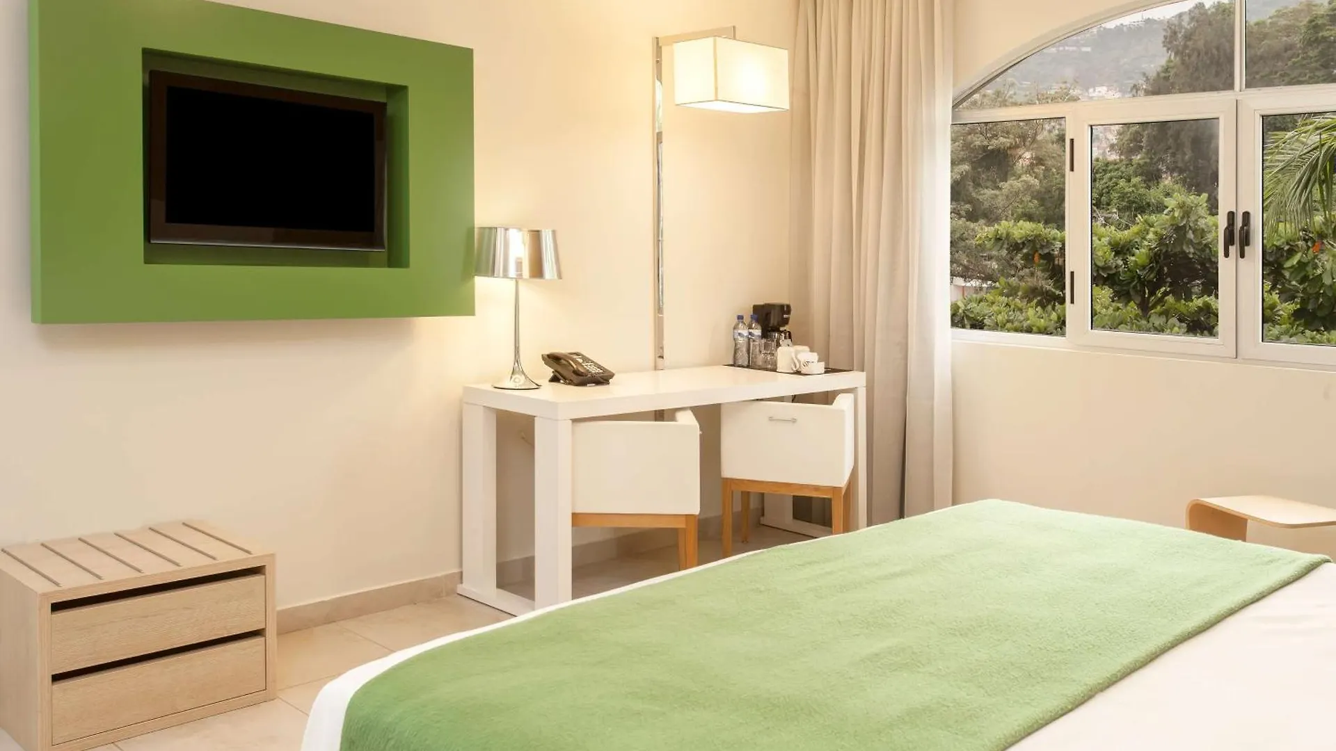 **** Hotel NH Haiti El Rancho Port-au-Prince Haiti